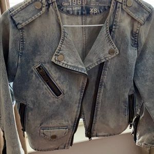 Gap cropped motorcycle jean jacket 3/4 sleeve